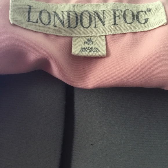 London Fog raincoat - Picture 4 of 4